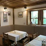 Family Byalata Kashta 3* Kovačevica